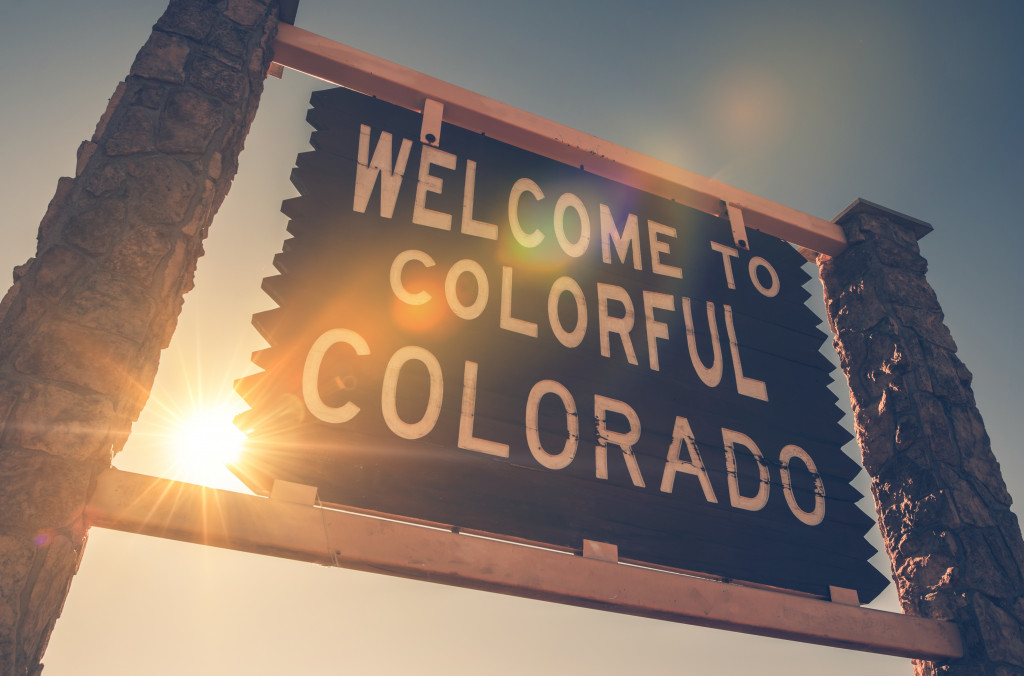 Beautiful and rustic Colorado sign
